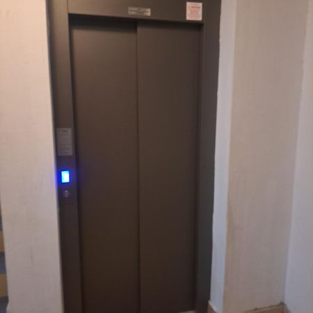 Ferienwohnung Stan Na Dan 021 Novi Sad Exterior foto