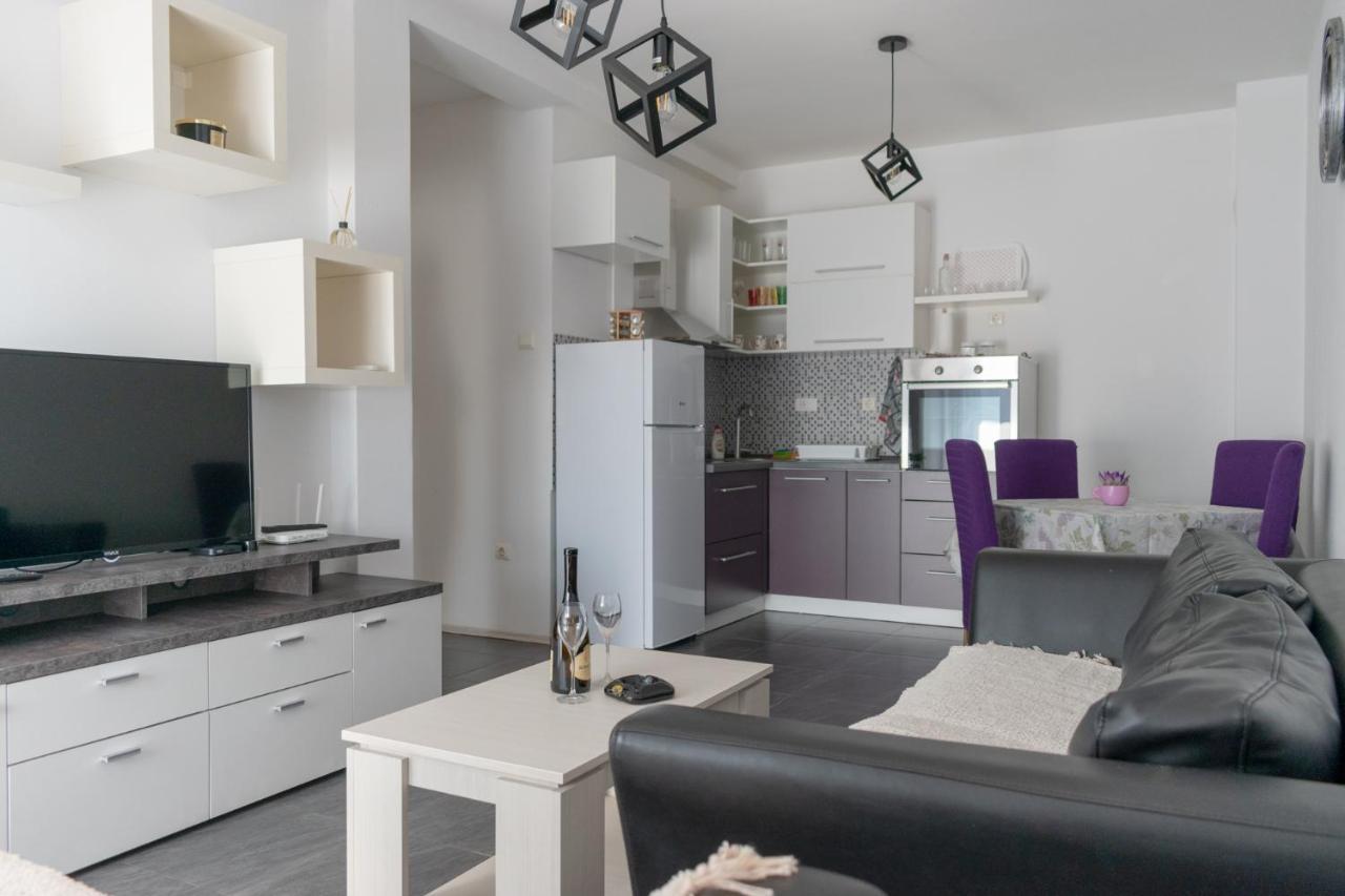 Ferienwohnung Stan Na Dan 021 Novi Sad Exterior foto