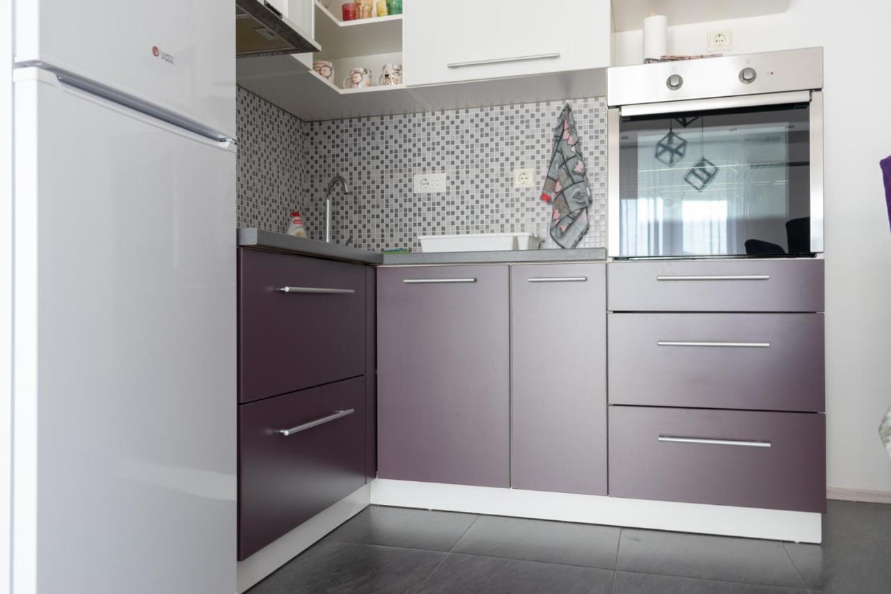 Ferienwohnung Stan Na Dan 021 Novi Sad Exterior foto