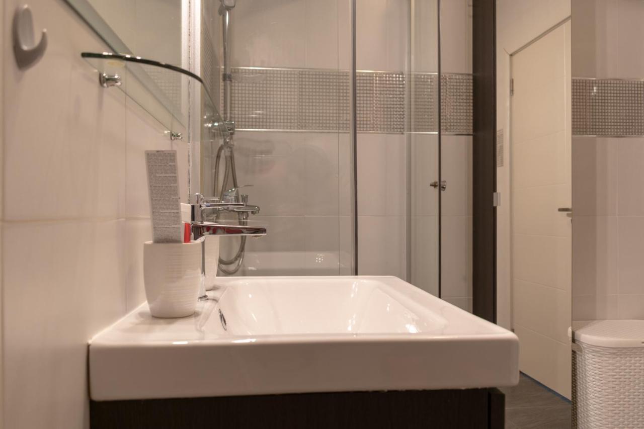 Ferienwohnung Stan Na Dan 021 Novi Sad Exterior foto