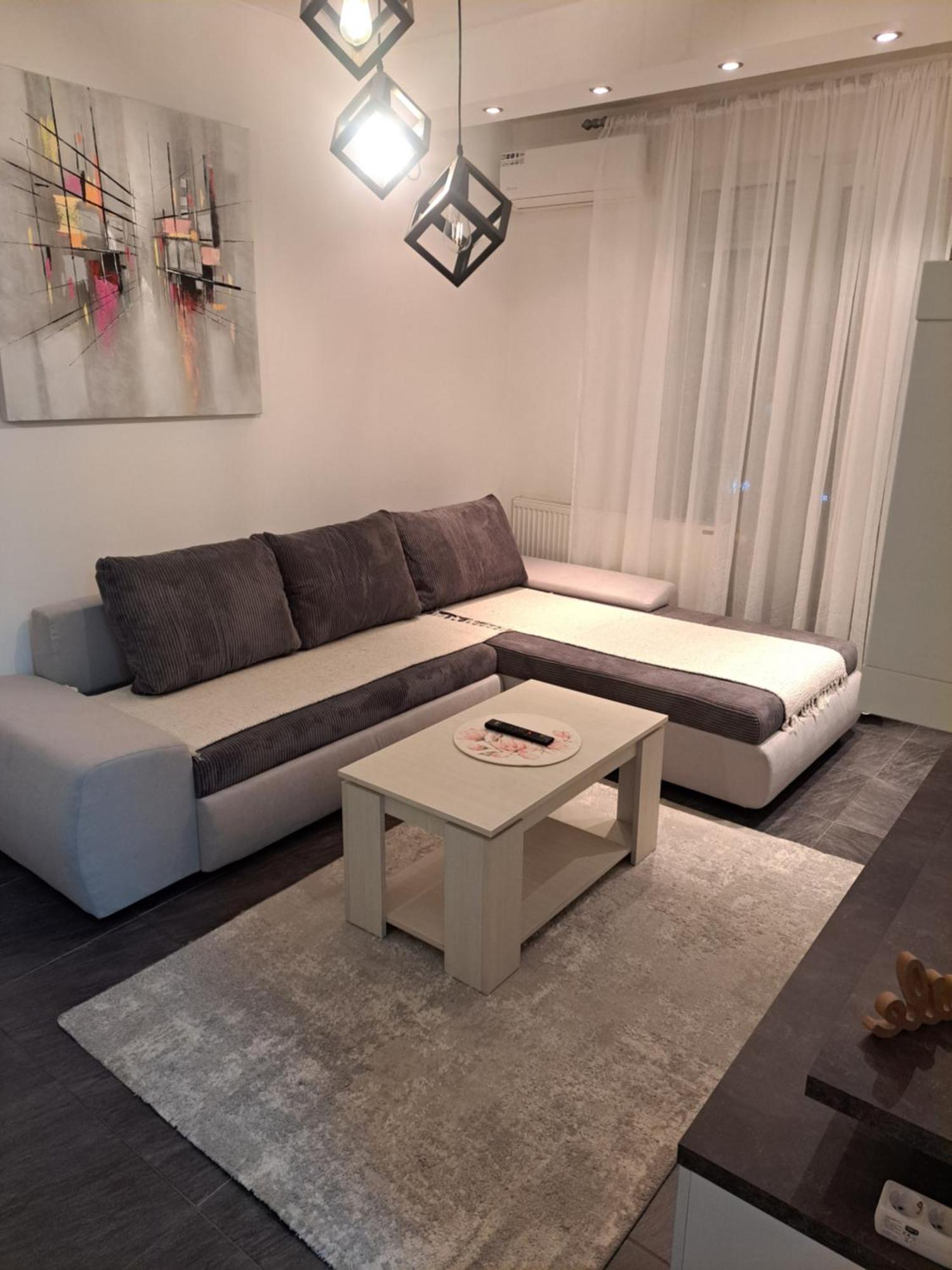 Ferienwohnung Stan Na Dan 021 Novi Sad Exterior foto